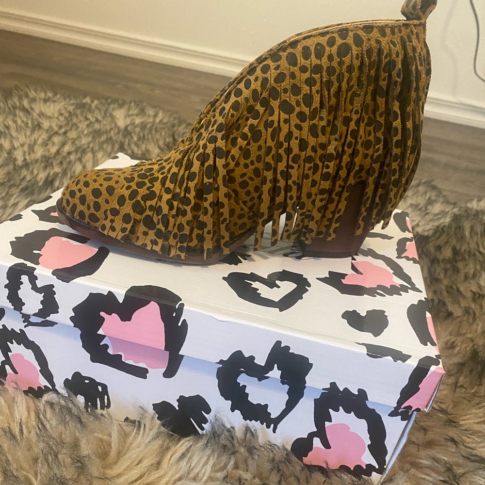 Leopard Booties - Picture 2 of 2